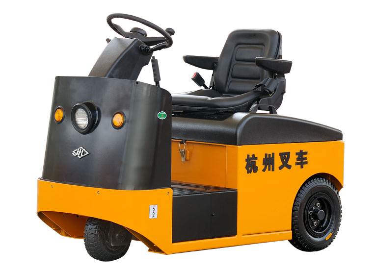 2-6噸電動(dòng)座駕式牽引車(chē)